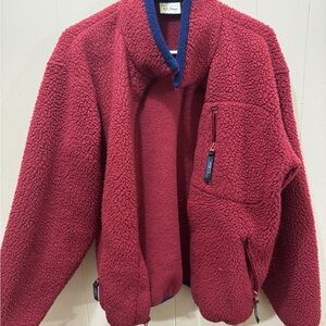 Size M, vintage LL Bean, zip up.